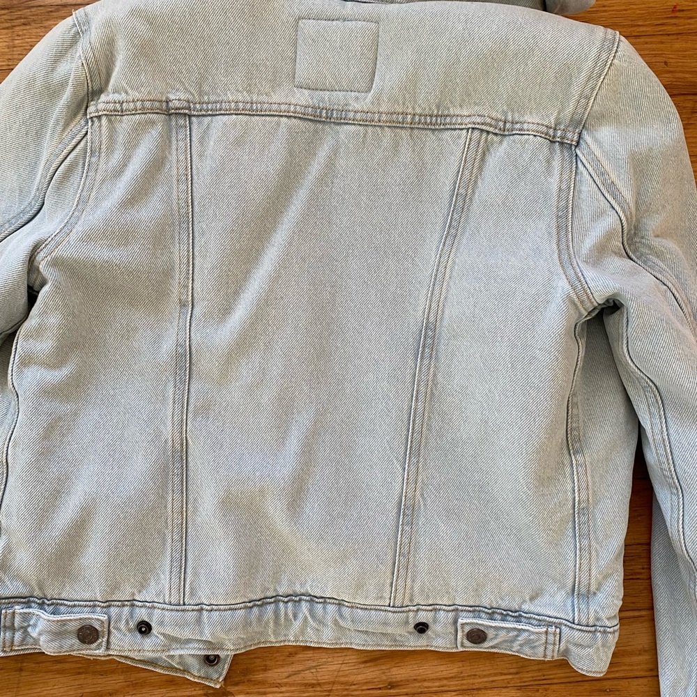 Levi's Sherpa lined denim Original Tricker Jacket Women’s Small - Picture 8 of 11